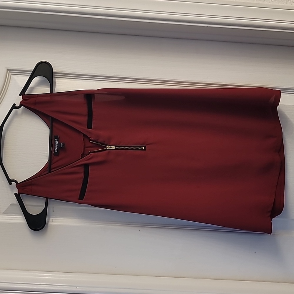 Red sleeveless tank top blouse, size small/petite for business/office attire